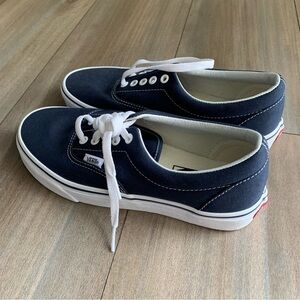NWT Vans era low canvas sneaker blue men’s 7 women’s 8.5 classic